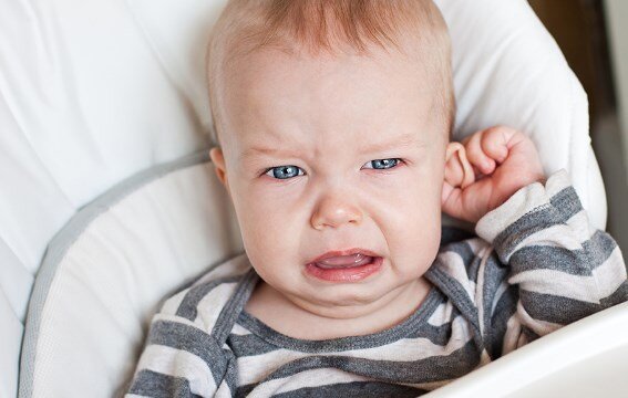 что делать если болит ухо