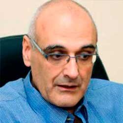 
Доцент, к.м.н. - руководитель Научно-исследовательского института медицинской паразитологии и тропической медицины им. Е.И. Марциновского. Более 60 научных работ по молекулярной паразитологии. Ответственный исполнитель 11 государственных контрактов с Минздравом России в рамках ФЦП «Химическая и биологическая безопасность России», исполнитель проектов ИНТАС по молекулярной диагностике лейшманиозов. 
Стаж работы : 21 год