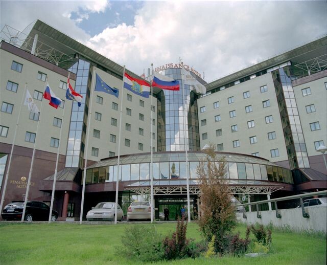 Отель Ренессанс