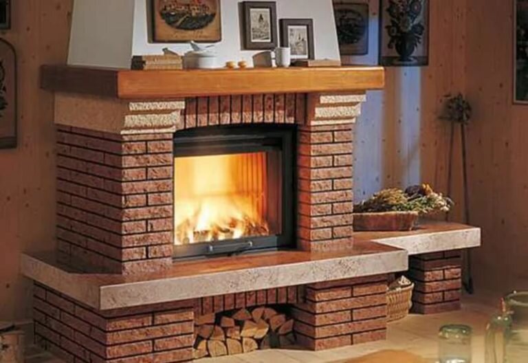 каминная топка обложенная кирпичом