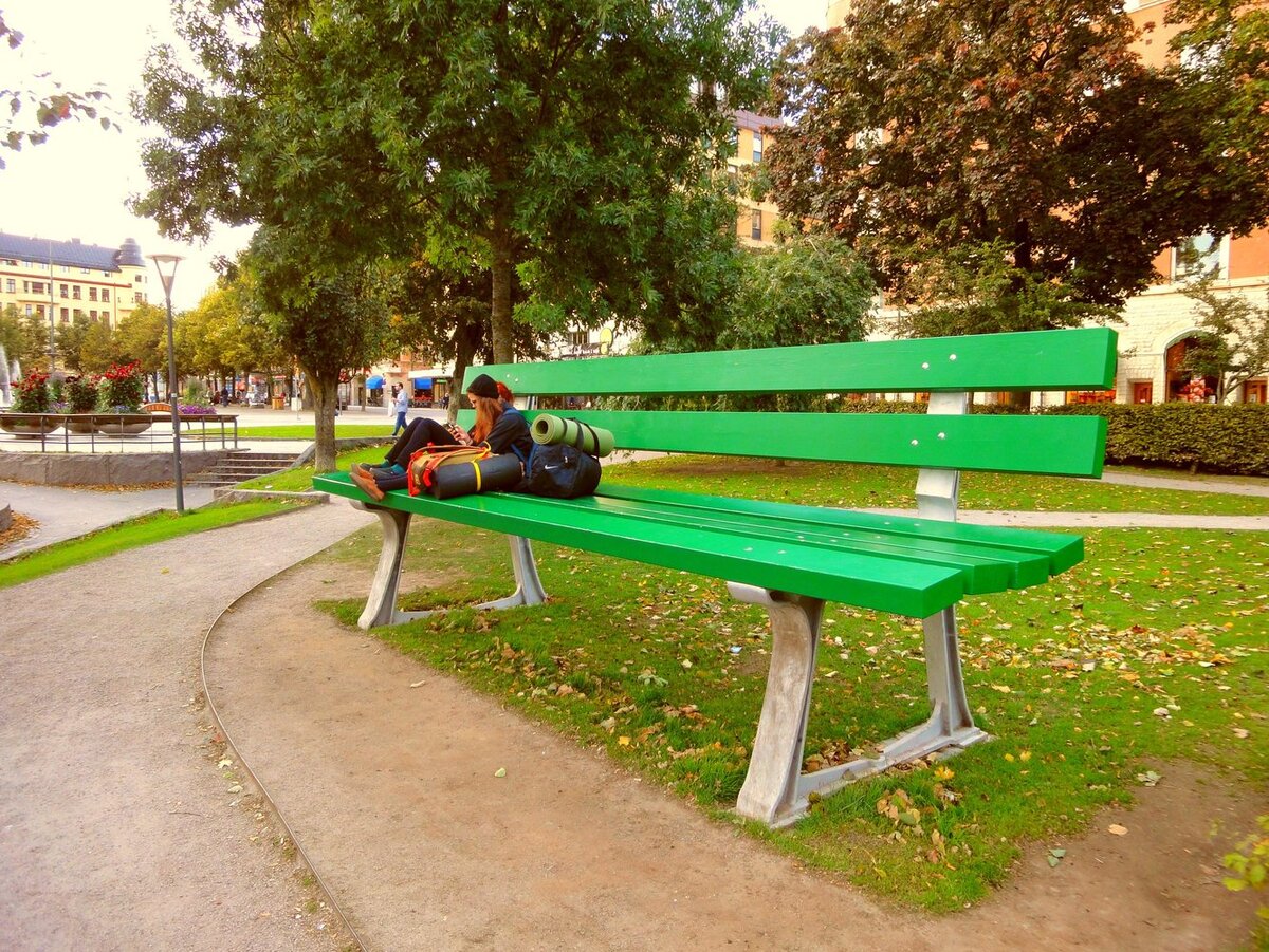 большая скамейка в аксае