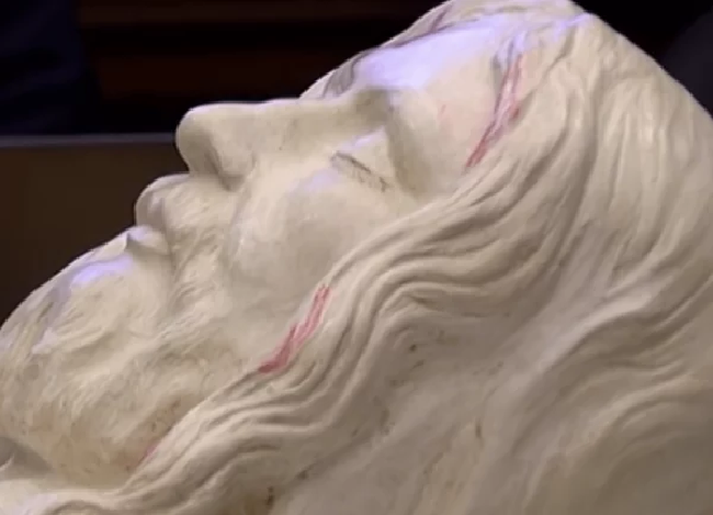 Ученые воссоздали 3D модель тела Иисуса Христа из Туринской плащаницы