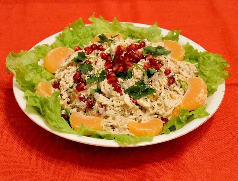 Салат из курицы с гранатовыми зернами: пошаговый рецепт — легко и вкусно!