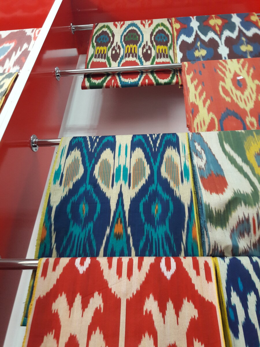 Ткани Узбекистана