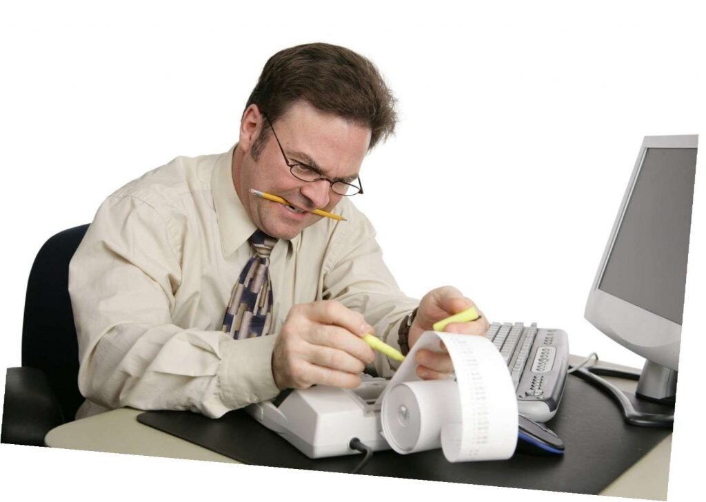 ВЫХОД ИЗ ТЕНИ: ЗАКОН О НАЛОГЕ ДЛЯ САМОЗАНЯТЫХ УЖЕ ДЕЙСТВУЕТ | Уголок ...