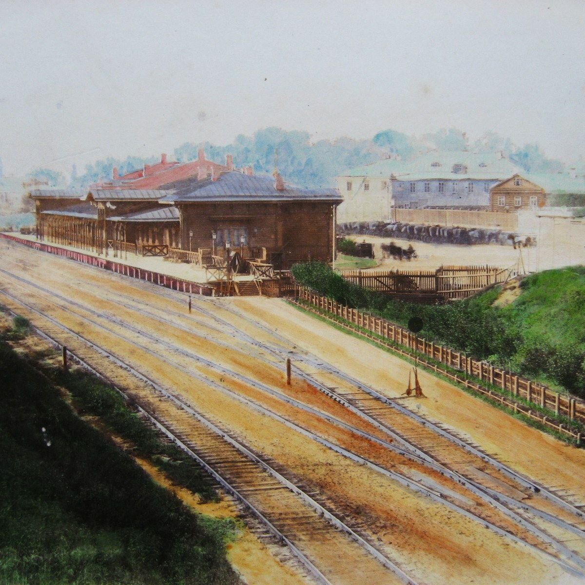 Курский вокзал, построенный в 1866 году.
