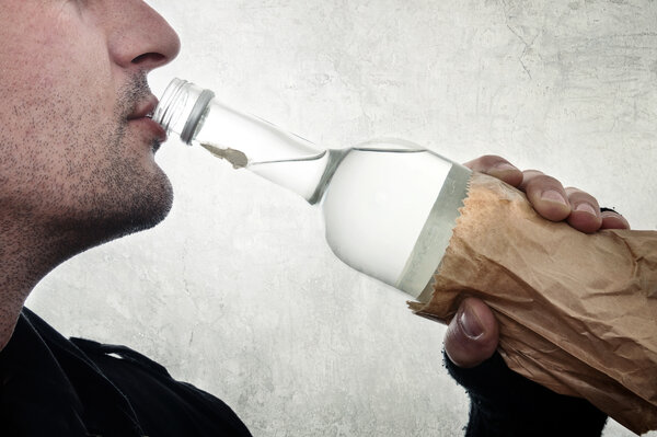 Смертельная доза водки: сколько пить нельзя?