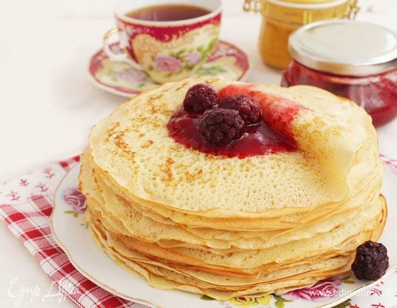 Блинчики подойдут к любому столу, пусть это будет праздничный повод или просто вкусное угощение.