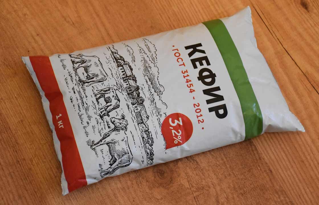 Кефир 3,2% жирности