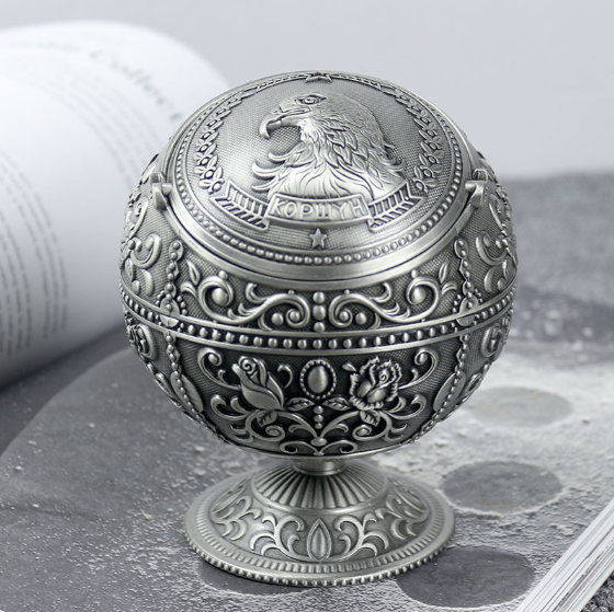 Глобус пепельница