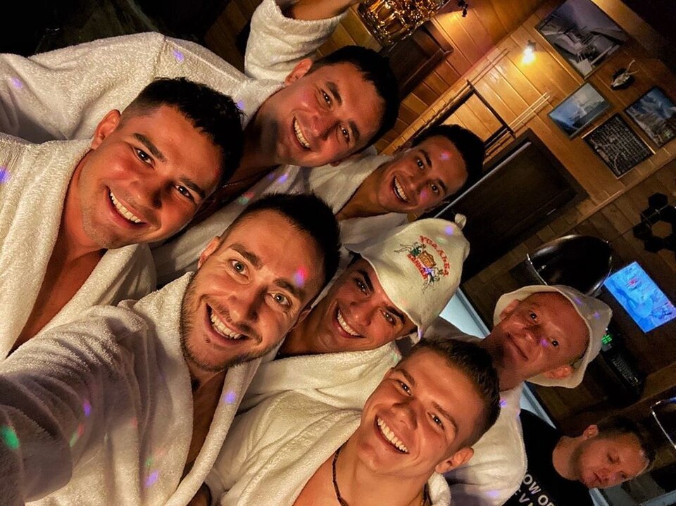 После мальчишника осталось много вопросов к парням
​Фото: «Инстаграм»