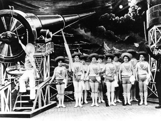 "Полет на Луну"