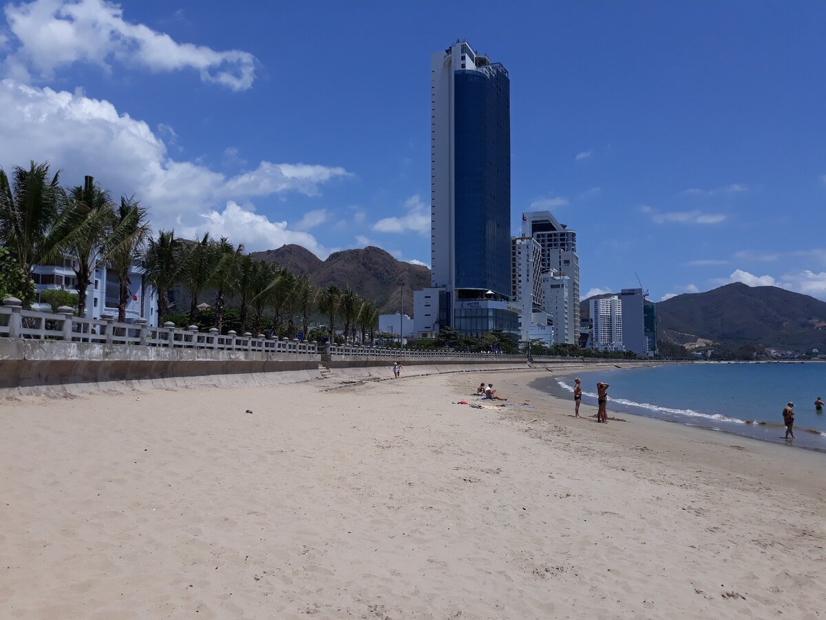 Северный пляж Нячанга