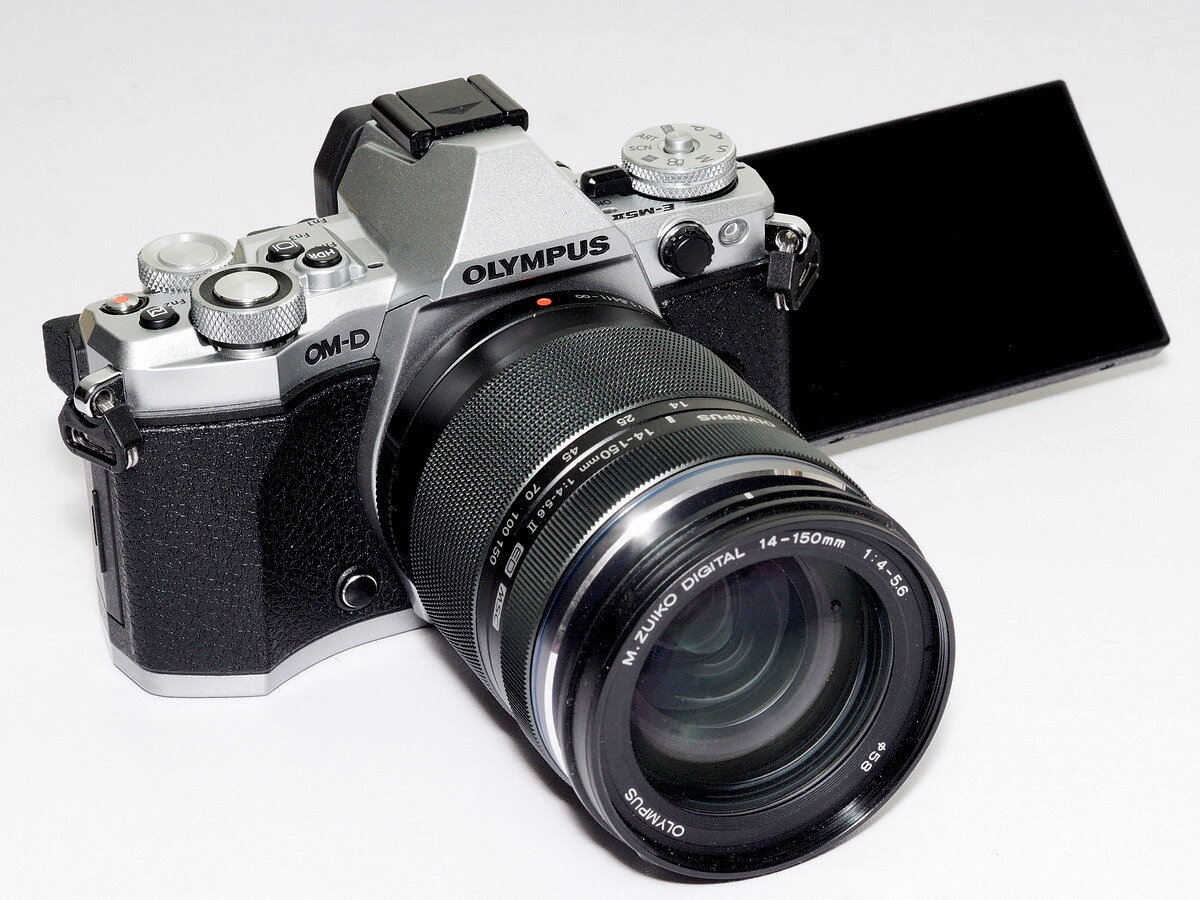 Olympus om d m5 ii. Olympus em5 Mark 2. Olympus OMD em5 Mark II. Olympus om-d e-m5 Mark II. Olympus om-d m-5 Mark II.