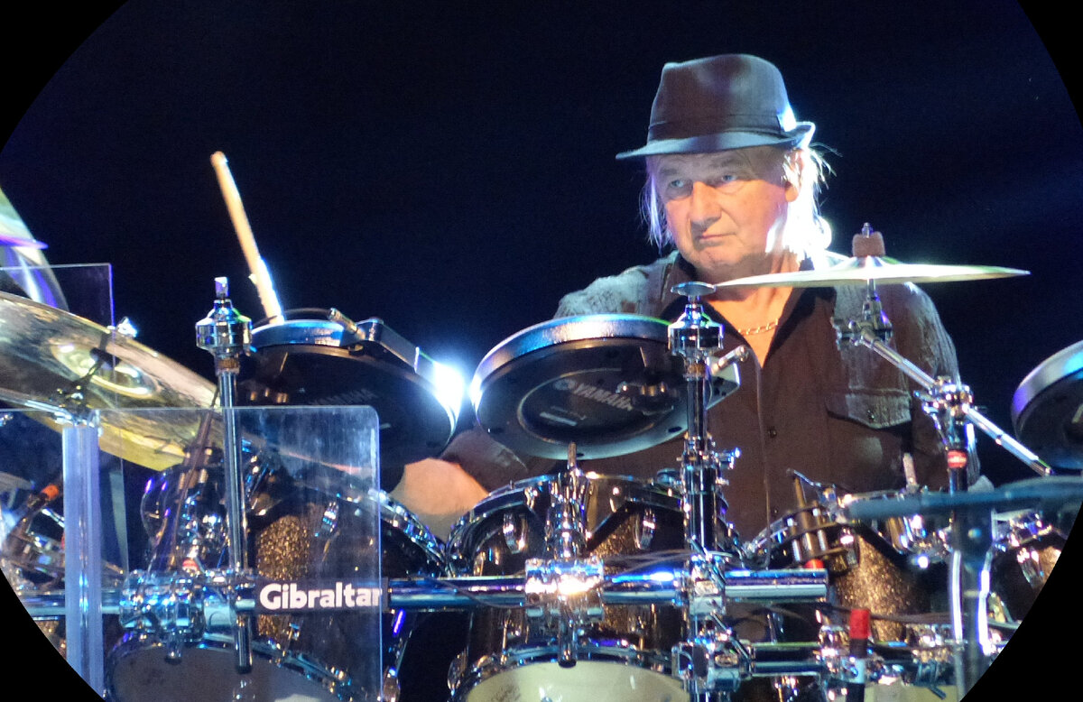 Alan White Dead