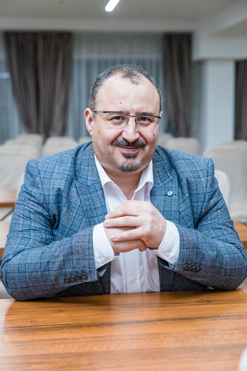 Тимур Асланов