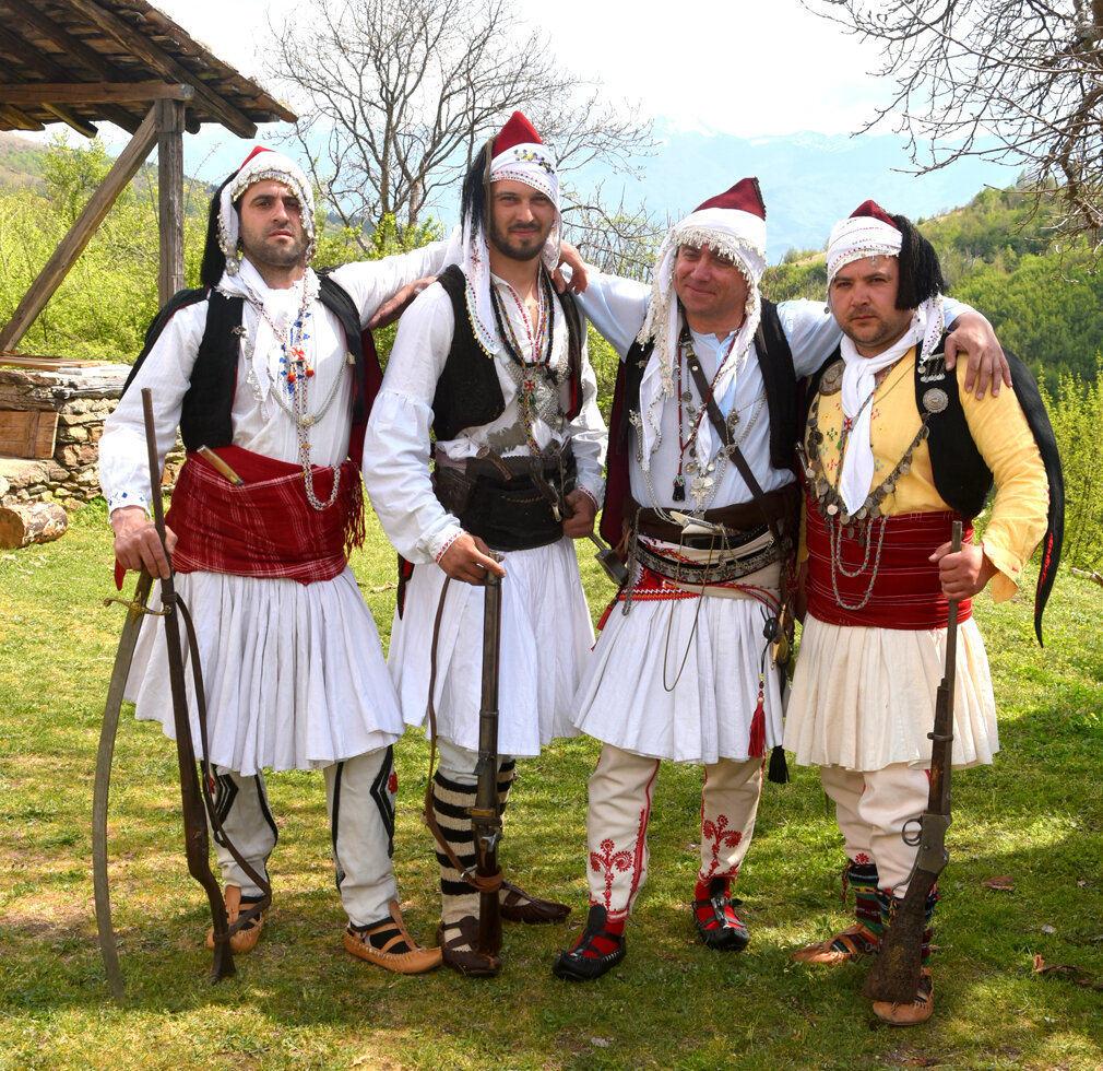 Болгары, фото из свободного доступа