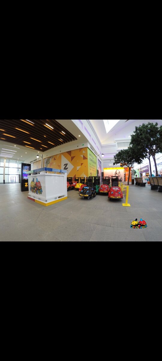 Поздравляем жителей Зеленограда с появлением у них замечательного Торгового центра Zеленопарк! СуперТачки 