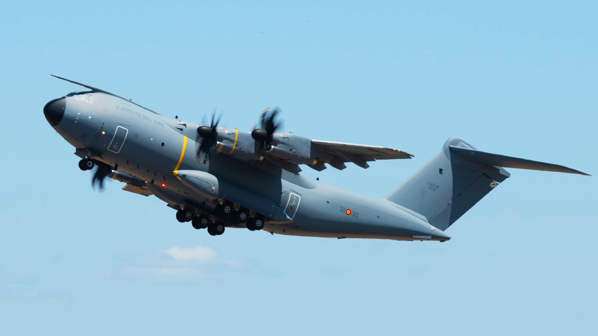 Взлёт сотого A400M из Севильи