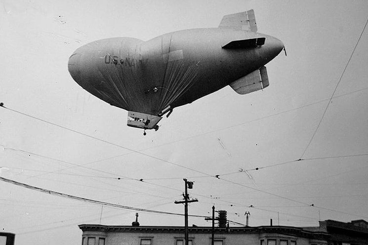 Пропавшие без вести солдаты на войне, к сожалению, явление нередкое. Но, чтобы такое происходило на глазах у свидетелей, бывает не часто.-2