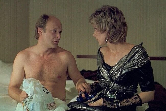 Кадр из фильма  «Интердевочка» (1989). Скриншот.
