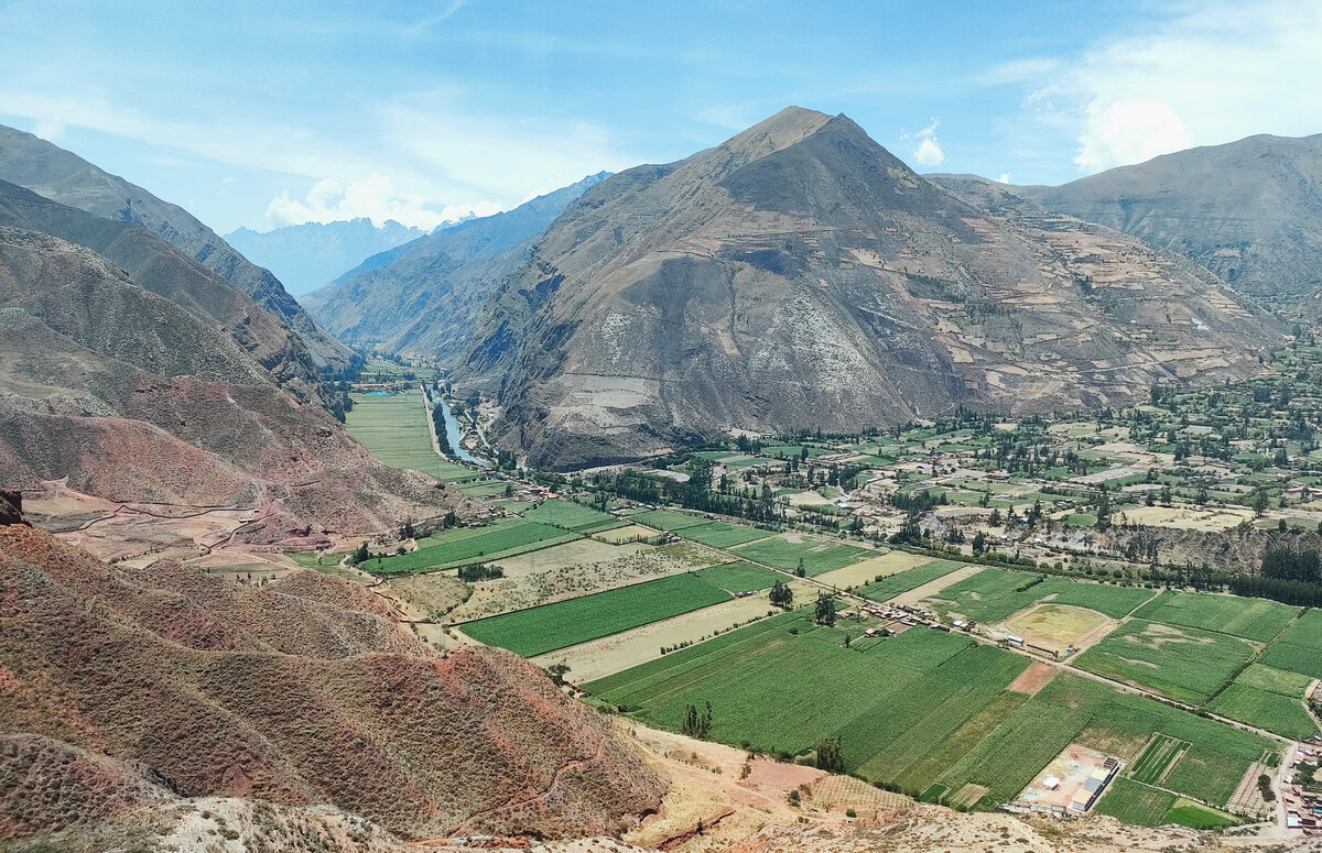 Священная долина инков - долина реки Урумамба в Андах