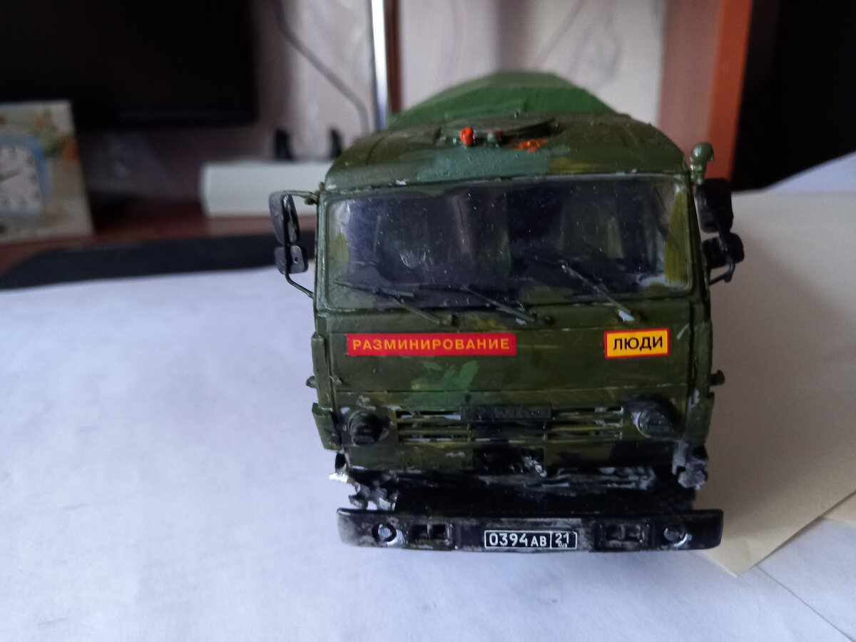 КамАЗ 5350  вид спереди