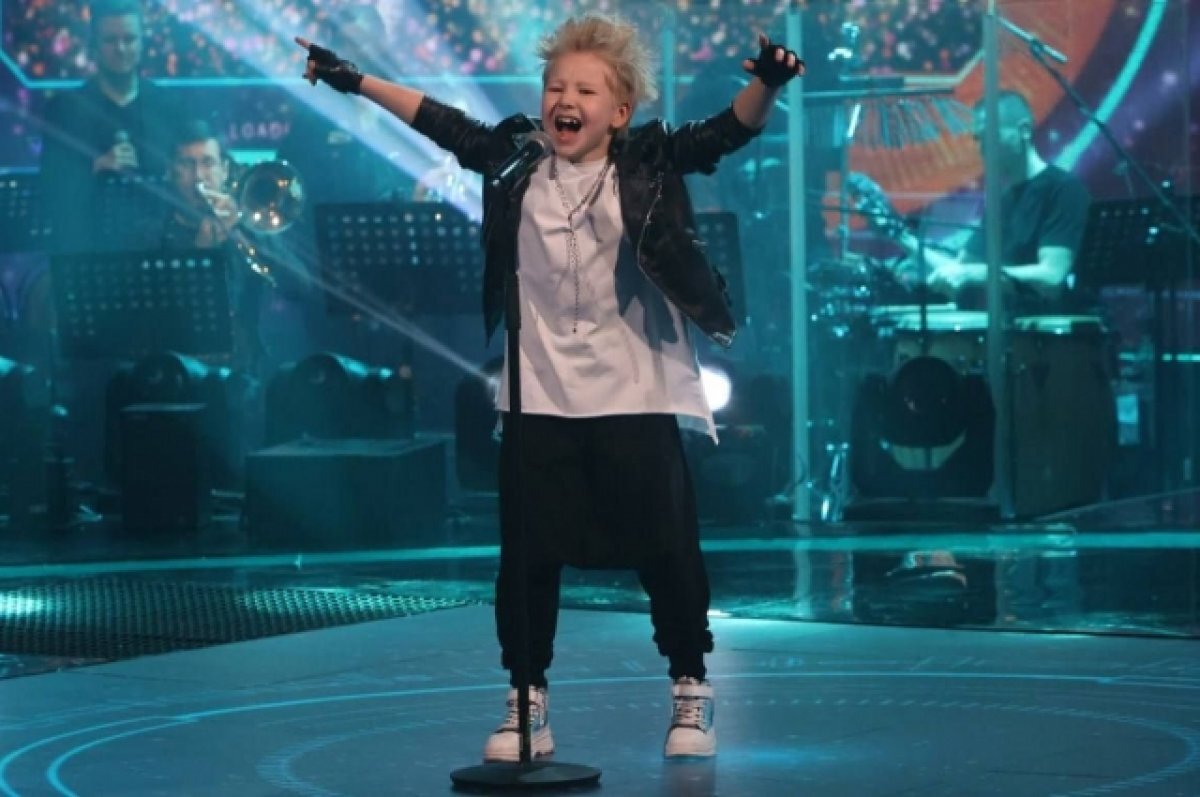    В финал Павел попал благодаря зрительскому голосованию.