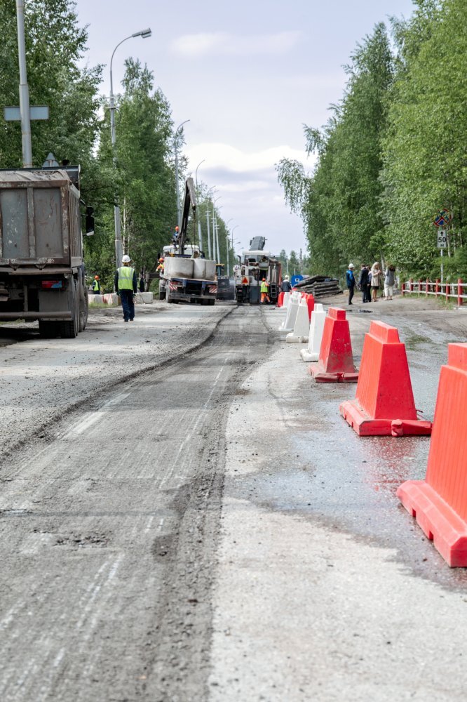    В Сургуте отремонтируют более 2,5 км дорог