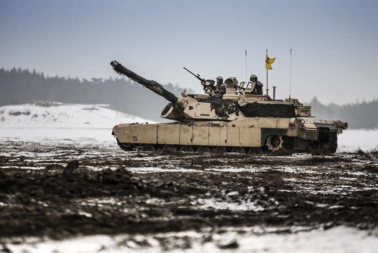    Только полное развертывание войск и вооружений НАТО способно помочь Украине, считает Томас Мини