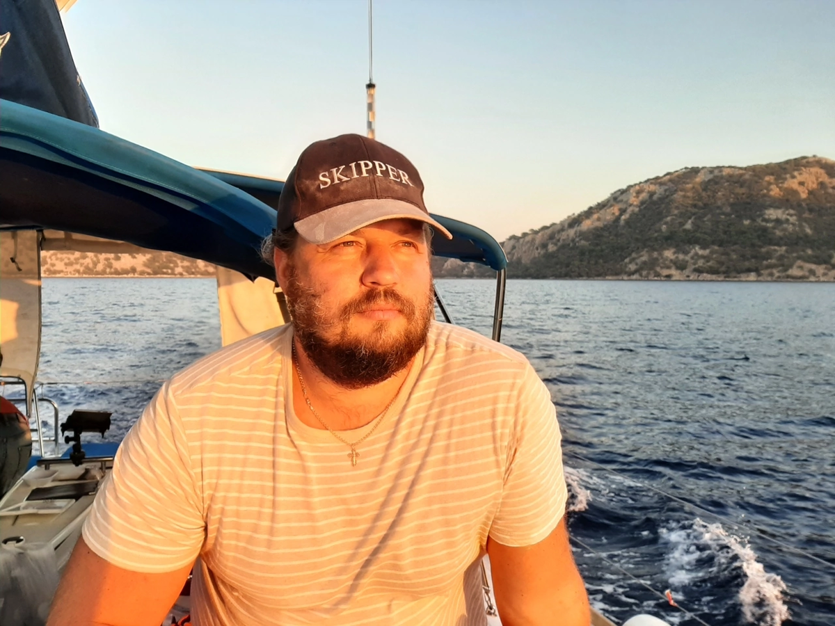 Мудрый капитан или шкипер, две сущности, означающие одно и то же⛵️