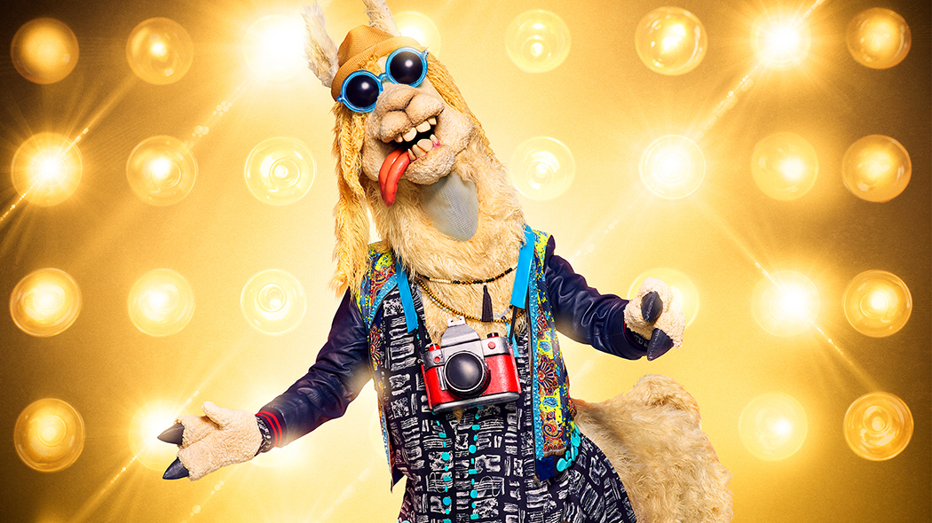 Лама маска все выступления. Шоу &quot;the masked singer&quot; -2025. шоу маска лама.