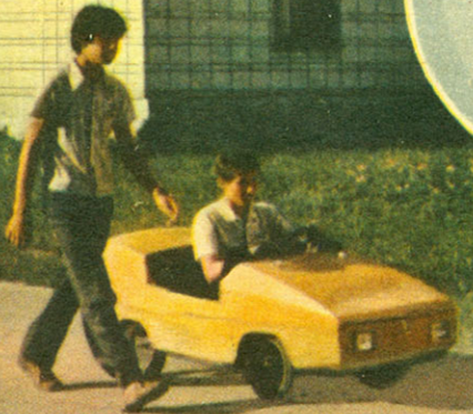 Детский автомобиль с двигателем от газонокосилки (16 фото)