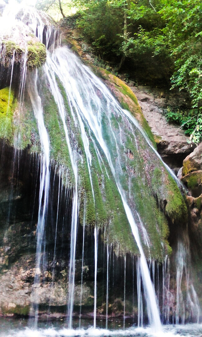 Водопад Джур-Джур