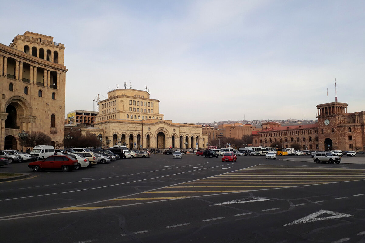 Площадь Свободы, Ереван