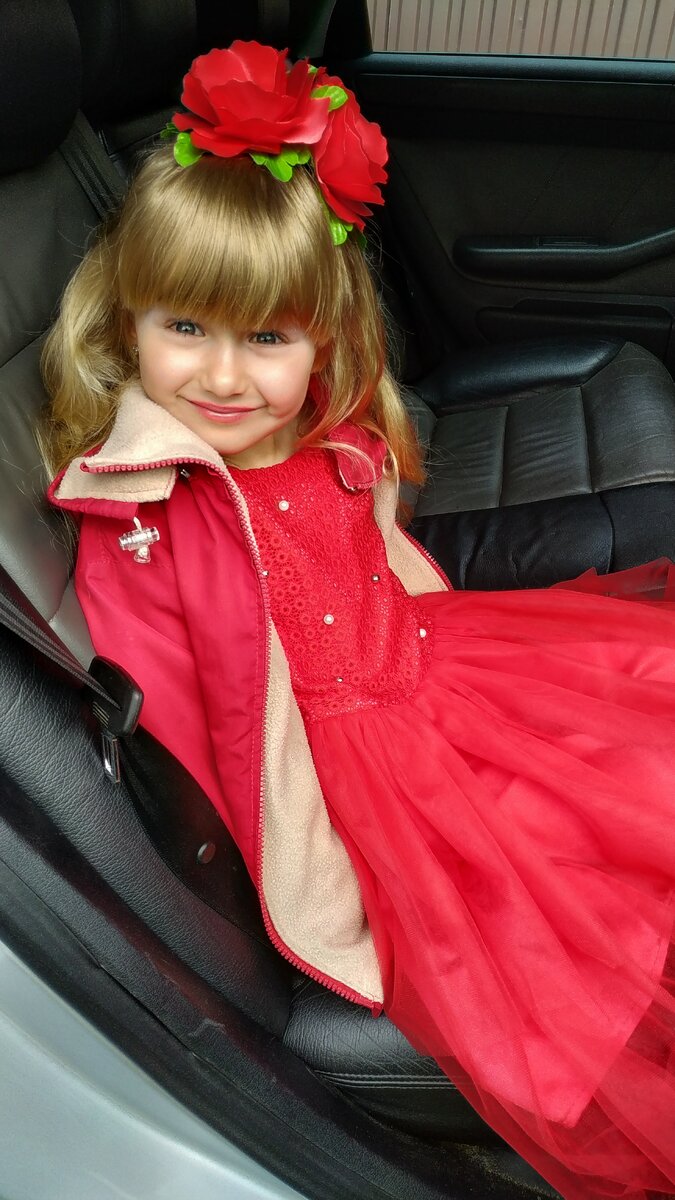 Личное фото автора Катюша выпускница.