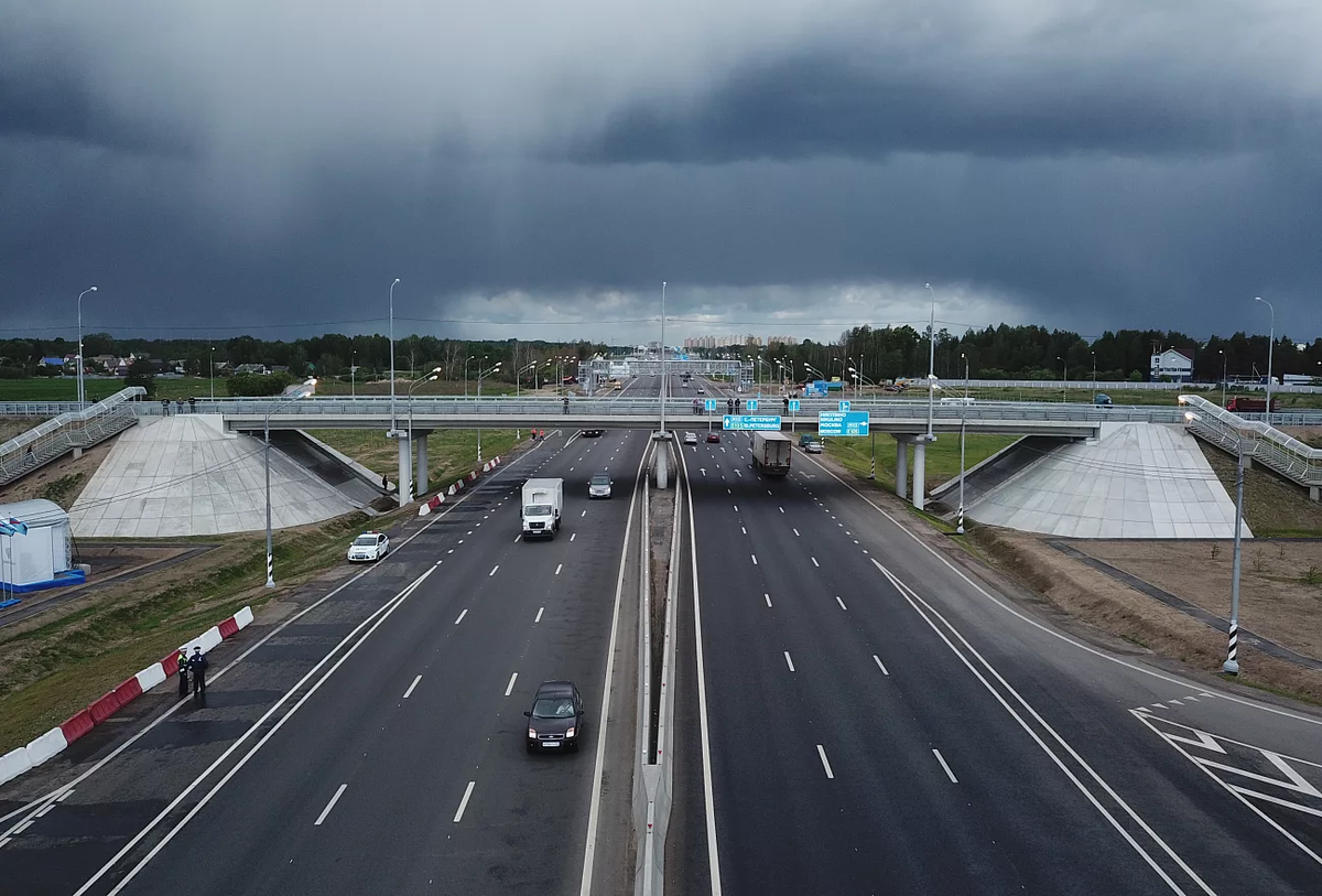 Города по дороге москва санкт петербург. Тверь трасса м10. Тверь автомагистраль м10. Трасса м 10 Санкт-Петербург Тверь. Трасса м10 Тверь Москва.