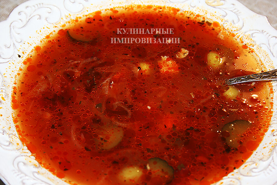 Готовое блюдо в тарелке