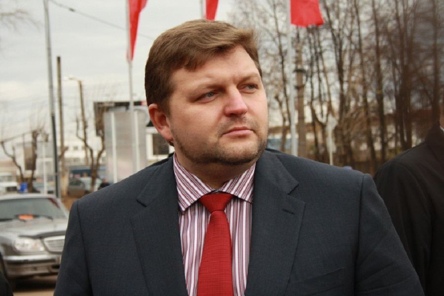 Экс-губернатор Кировской области Никита Белых прибыл в Киров для допроса