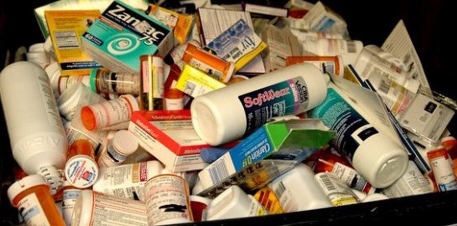 Опасная аптечка!