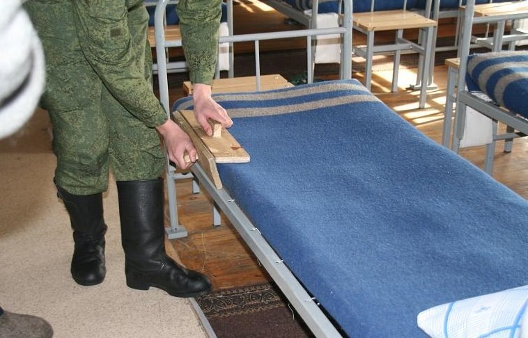 Выглаживание кроватей отбивами