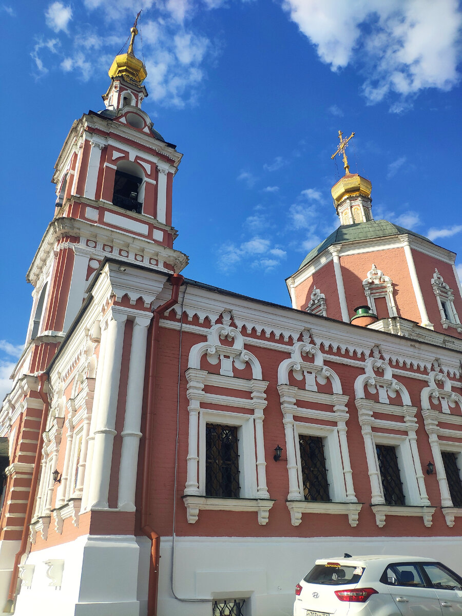 Храм Святых Апостолов Петра и Павла. Авторское фото 