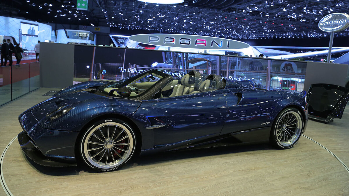 Pagani Huayra Roadster 2018 года