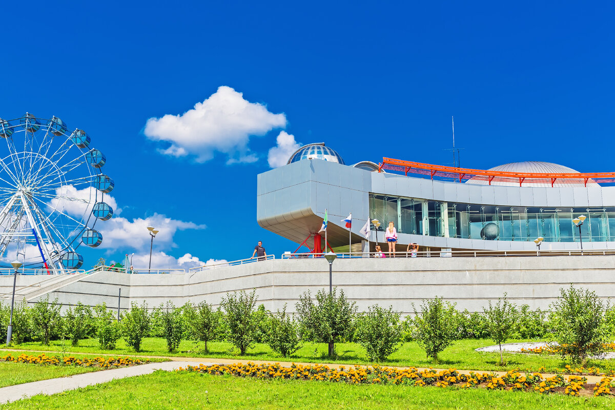 Большой новосибирский планетарий. Новосибирск, Западная Сибирь России.  Фотографии августа 2018 года. | Сибирь в объективе. Евгений Мухортов | Дзен