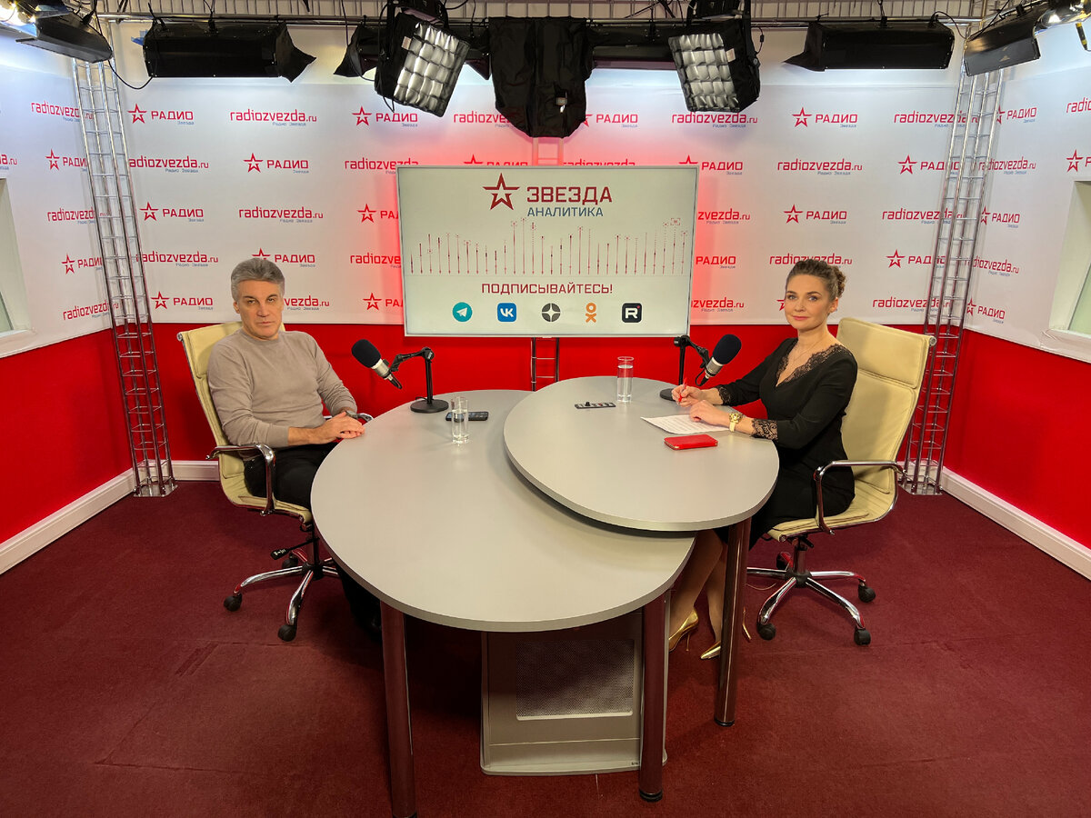 Президент медиахолдинга «Красная звезда», автор и ведущий программы «Человек и Закон», режиссёр, продюсер кино и телевидения Алексей Пиманов в программе «Разговор с мудрецом» на радио ЗВЕЗДА