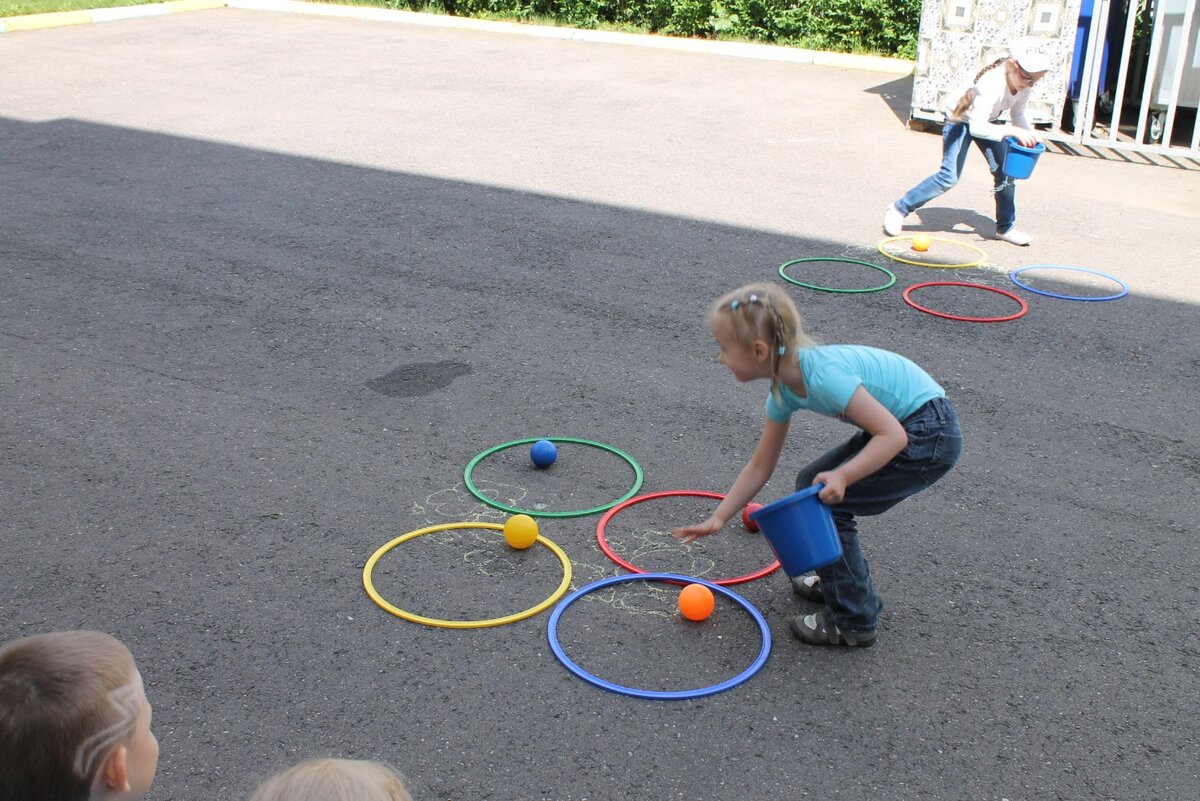 Уличные аттракционы лохотроны. Принцип обмана, и как их обхитрить