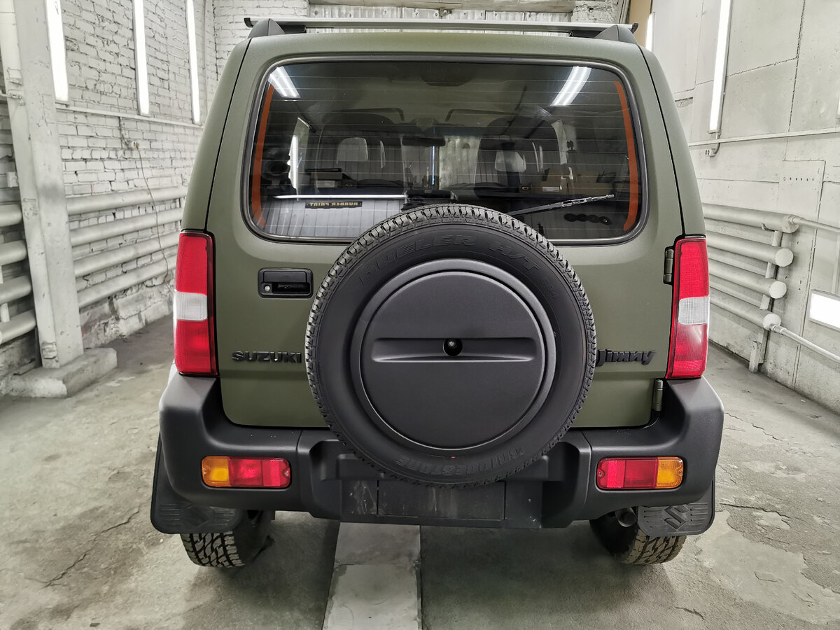 NEW! Suzuki Jimny — покраска в защитное полиуретановое покрытие КОМБАТ |  Rubber Paint | Дзен