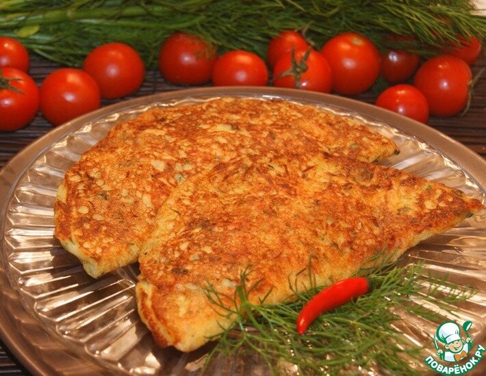 Конечно же это просто блинчики из кабачков с рыбным припеком, любимое в моей семье блюдо, которое не оставляет равнодушными ни детей, ни взрослых! Рецепт я изменила, учитывая отзывы поварят, доработала и результатом осталась очень довольна, поэтому смело делюсь с вами. Вкусно!