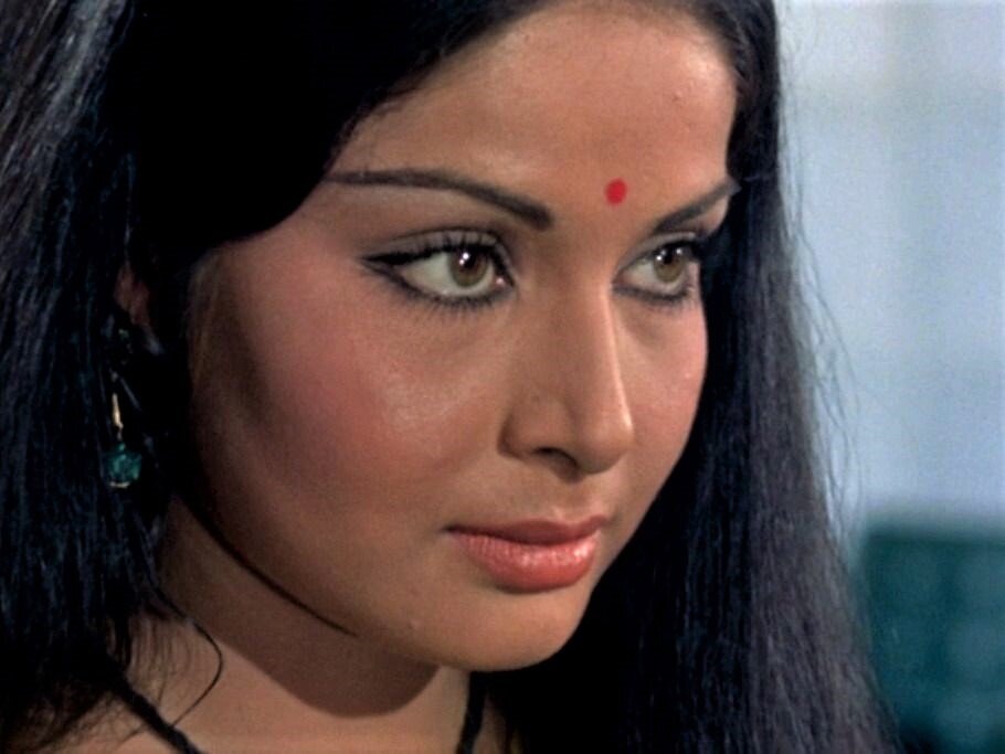 Актриса Ракхи Гульзар.