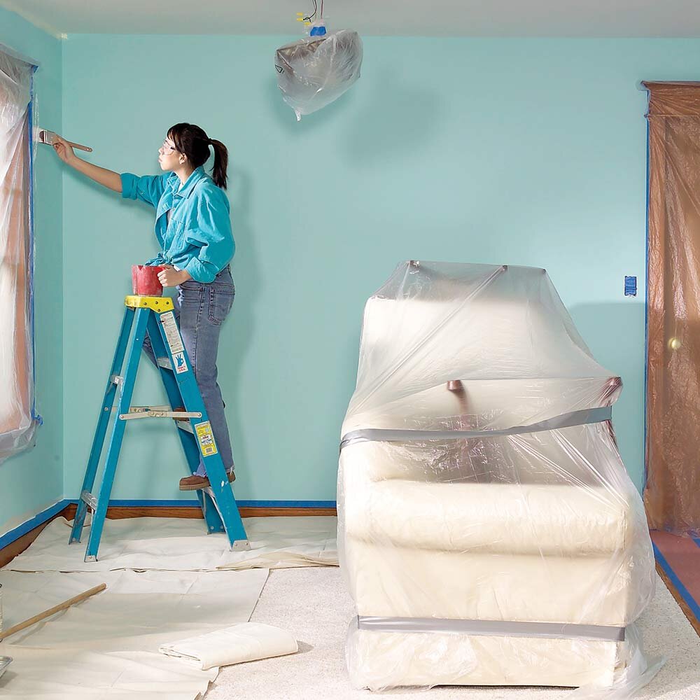 Как покрасить потолок? — Статьи от интернет-магазина «Строительный Двор»
